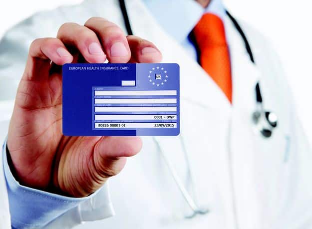 Tarjeta sanitaria europea. Cómo solicitarla y qué nos cubre.