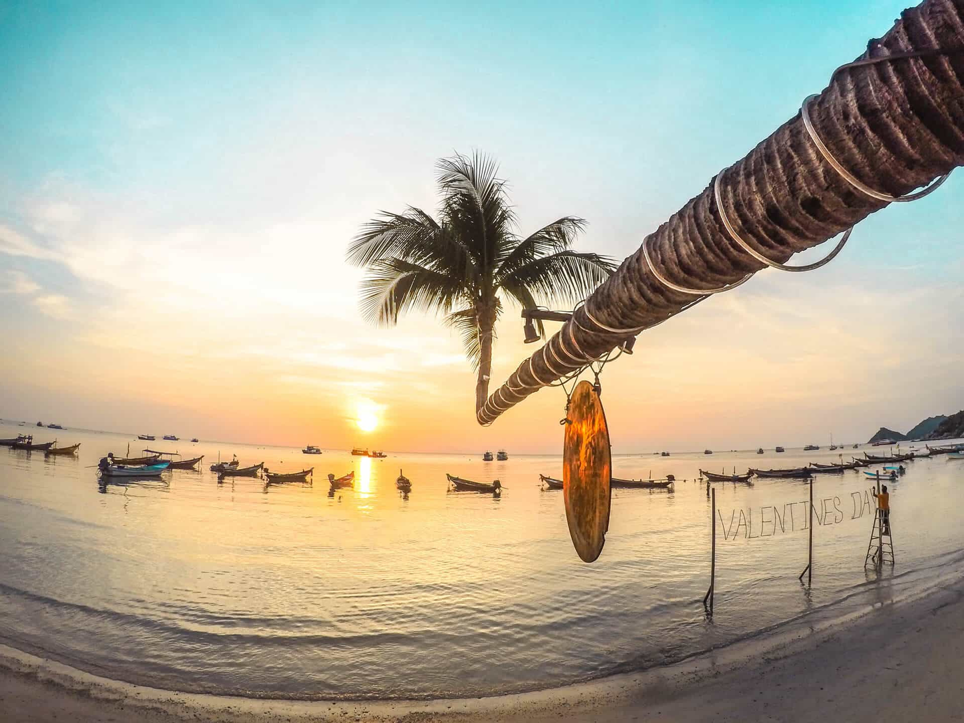 Mejores Playas de Koh Tao. Sairee Beach.