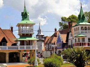 Postal de un cuento. Mini ciudad infantil.