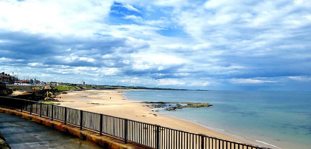 Vista general de la playa de Whitley Bay en Newcastle