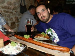 (©® Alejandro Barreiro. 1m de longaniza muy buena)