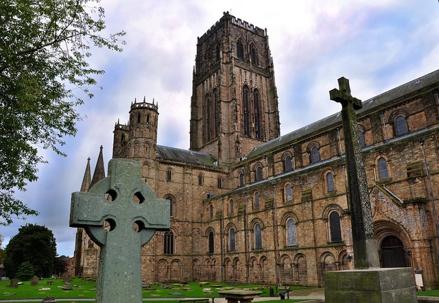 Foto de la fachada de la catedral de Durham