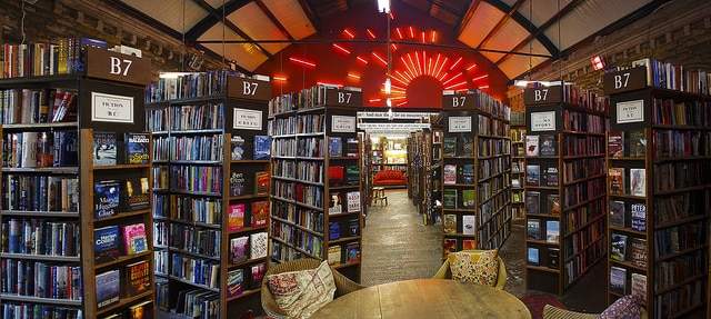 Interiores de la librería de Barter Books (David Vickers)