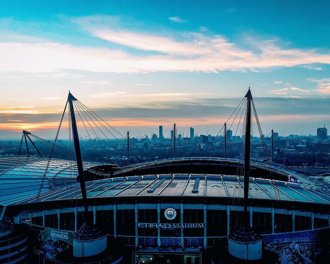 VISTA DESDE ARRIBA DEL EL ETIHAD STADIUM DEL MANCHESTER CITY