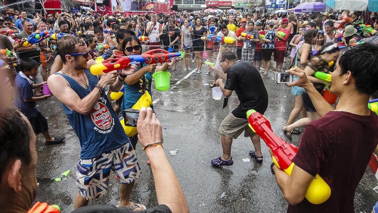 songkran festivales chiang Mai