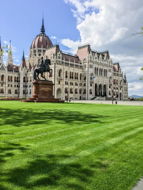¿Qué ver en Budapest y por qué visitar la ciudad?