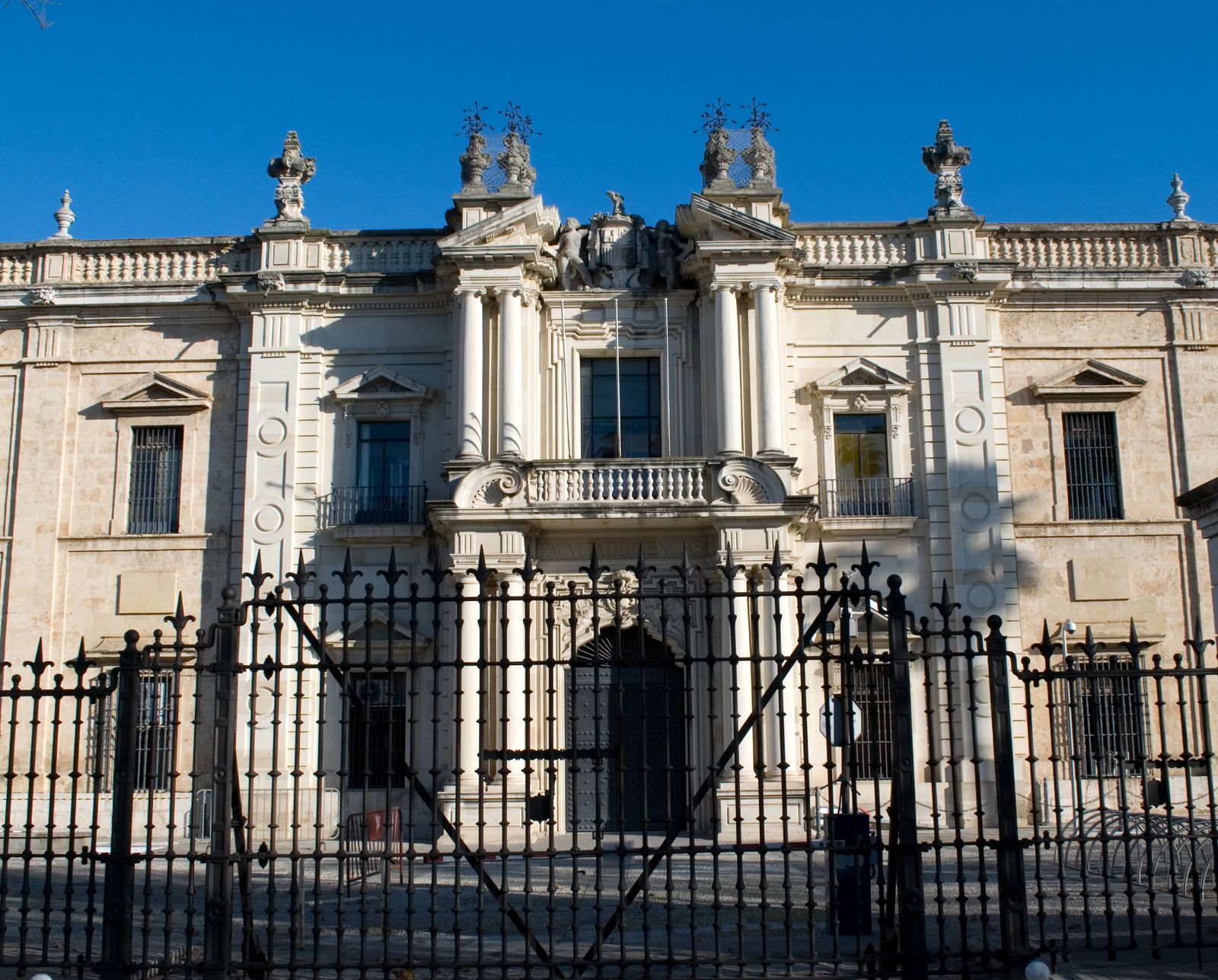 What to see in Seville: the Tobacco Factory
