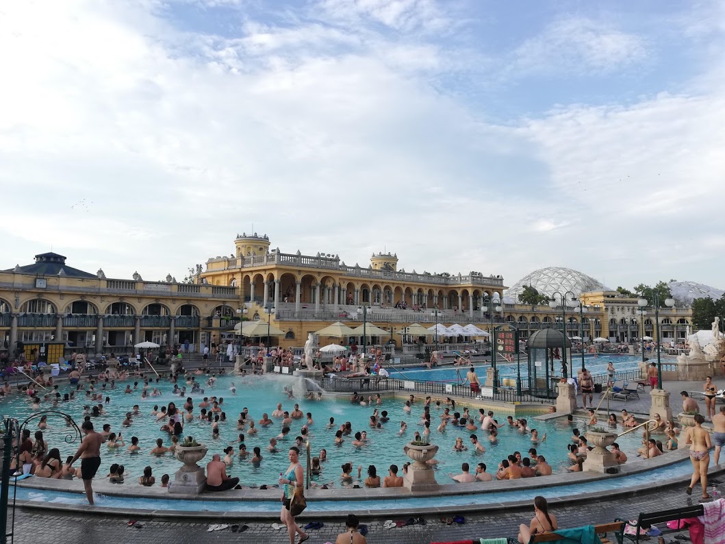 Baños termales de Szechenyi