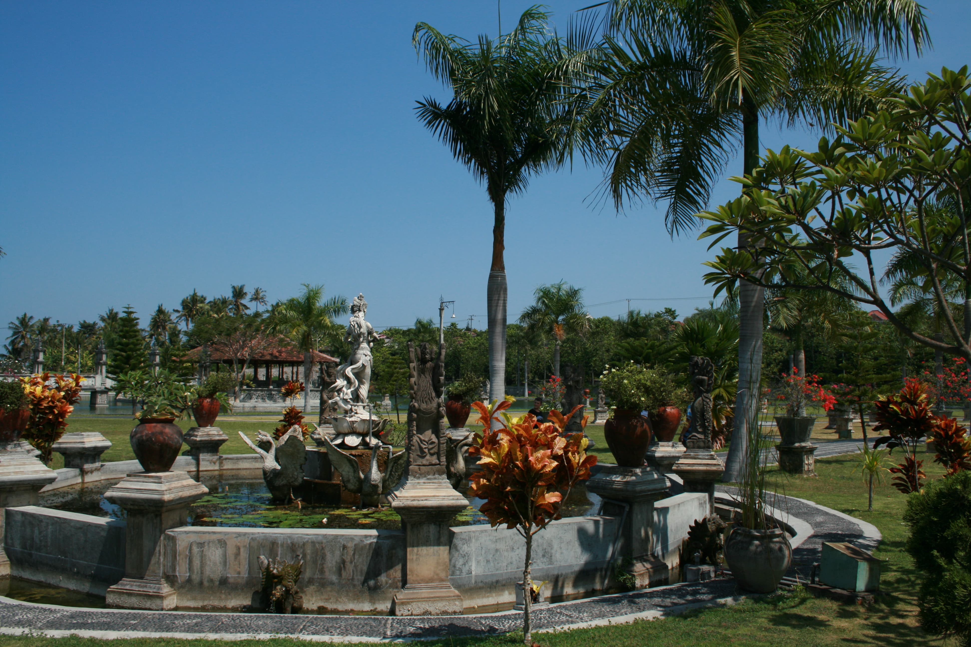 TIRTA GANGGA Y TAMAN UJUNG