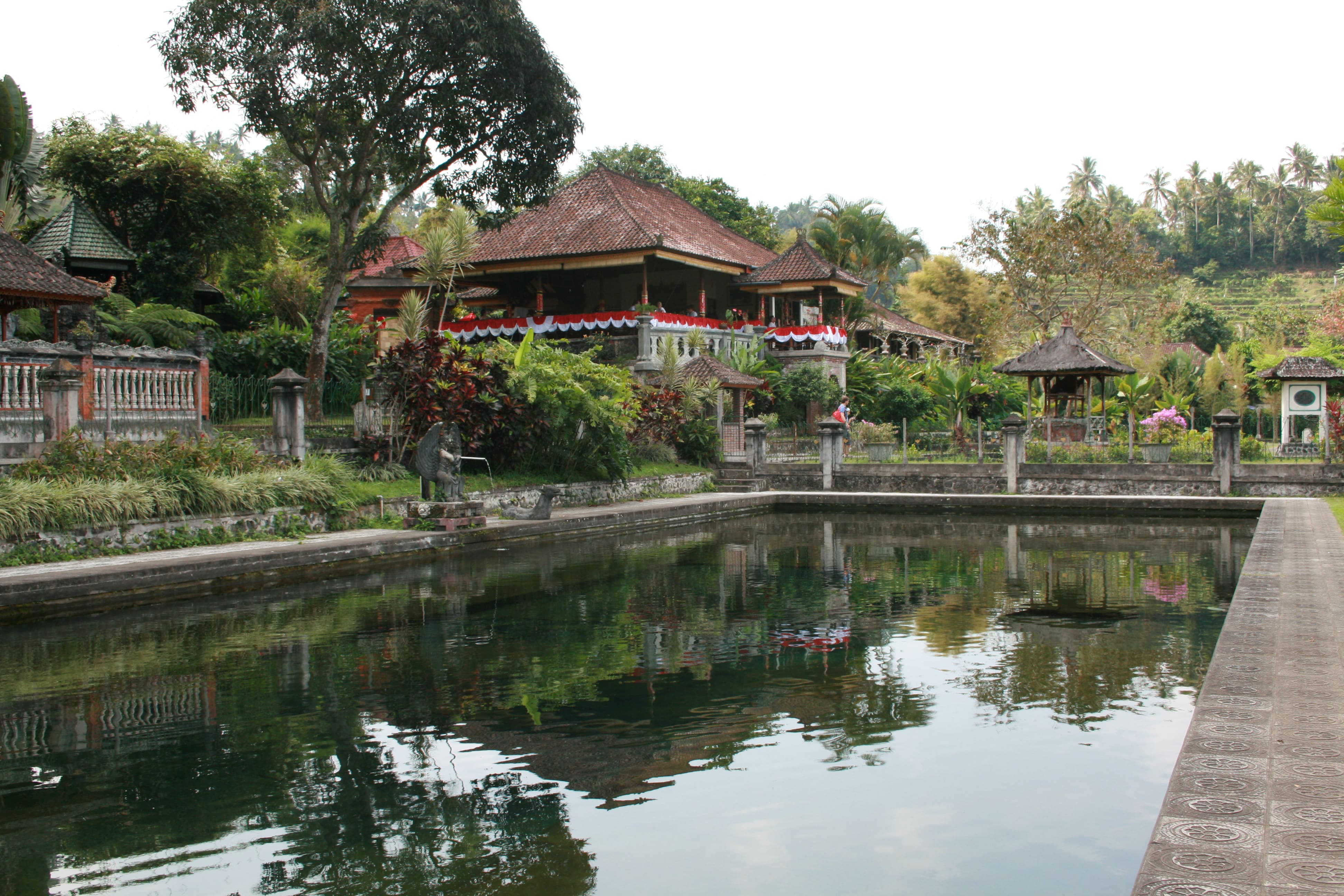 TIRTA GANGGA Y TAMAN UJUNG