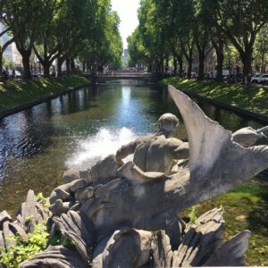 Düsseldorf_Königsallee_Fuente_Triton