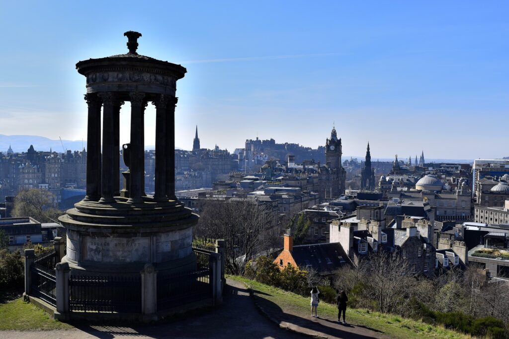 calton Hill, una de las cosas que ver y hacer en Edimburgo en 1 día